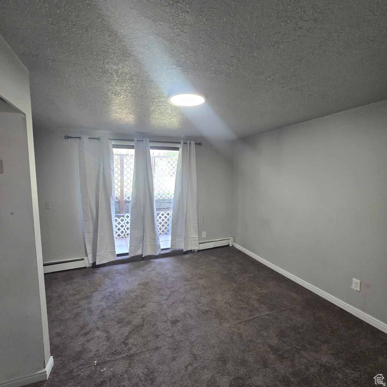 HOBBLE CREEK CONDOS - Residential Lease