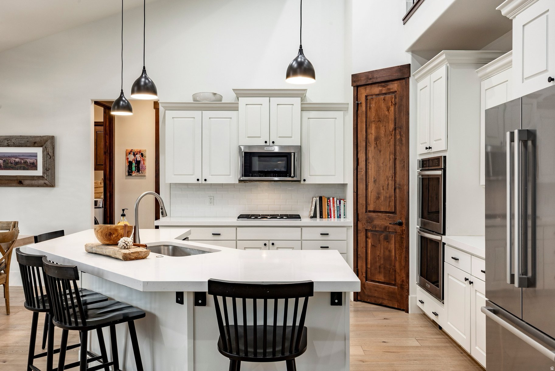 RED LEDGES - Residential