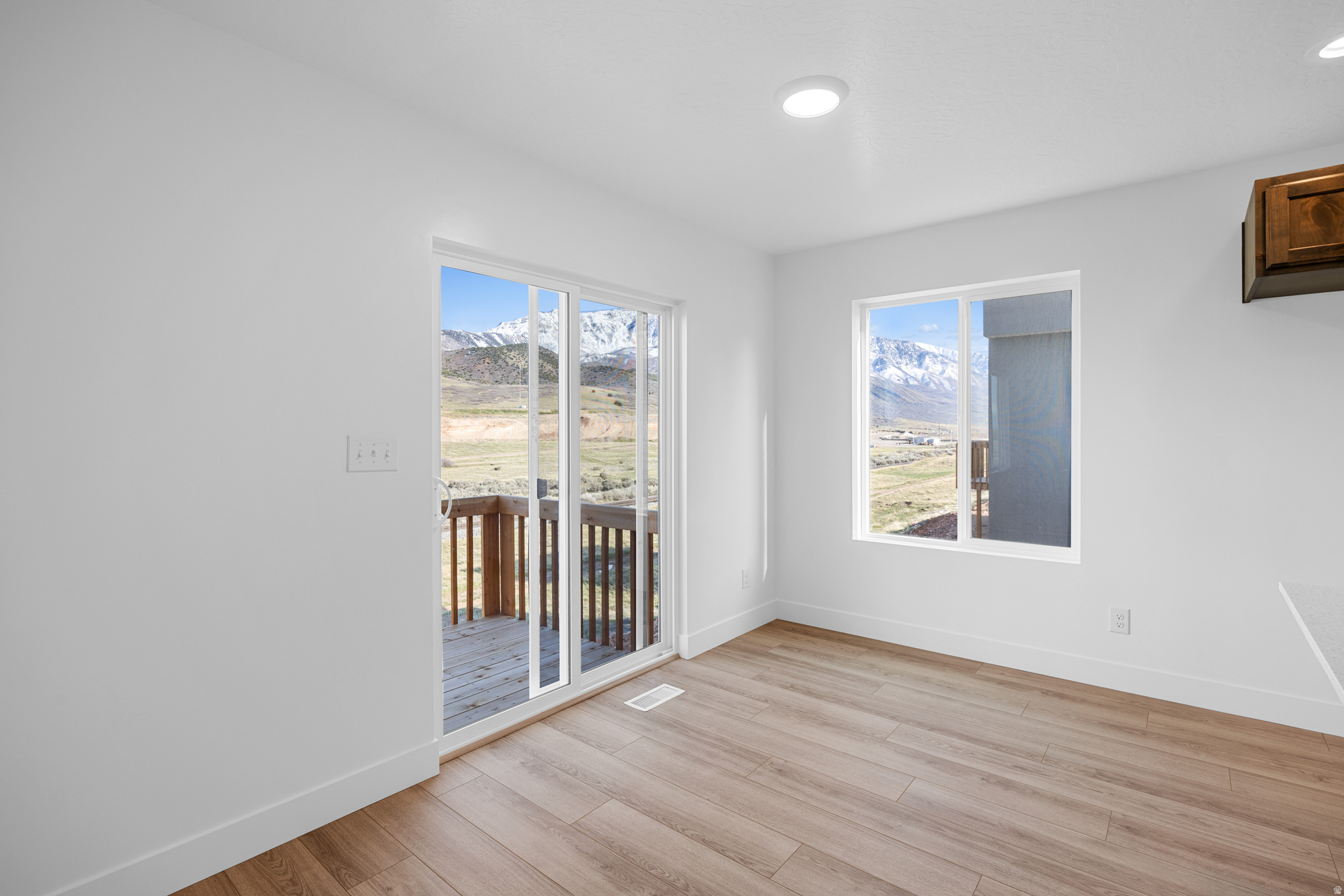 SUMMIT RIDGE THE HILLS - Residential