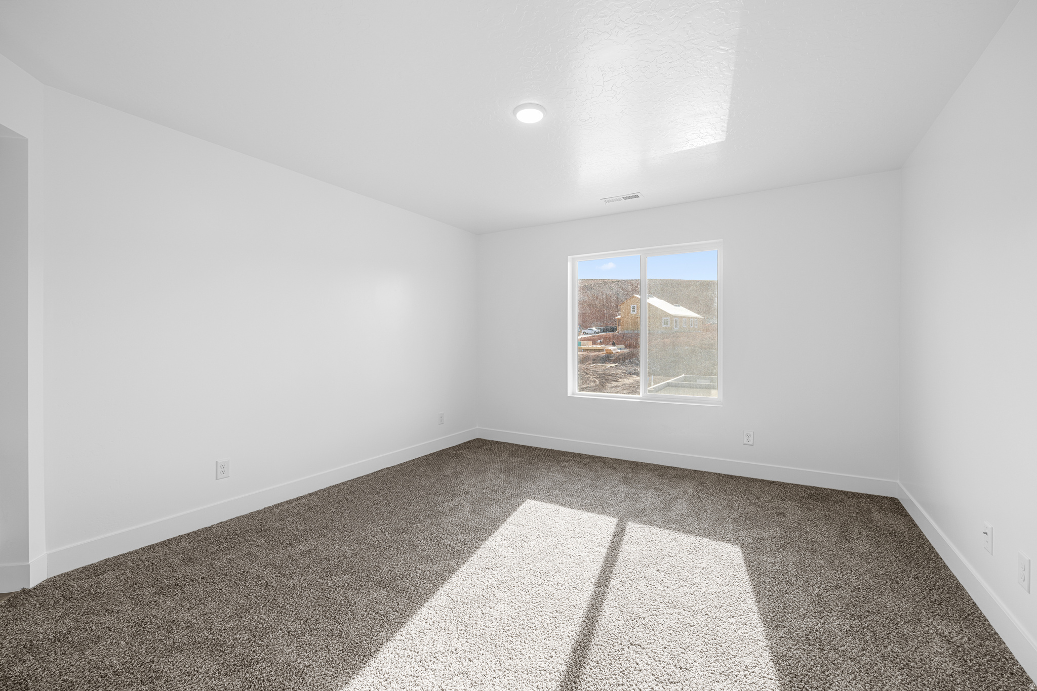 SUMMIT RIDGE THE HILLS - Residential