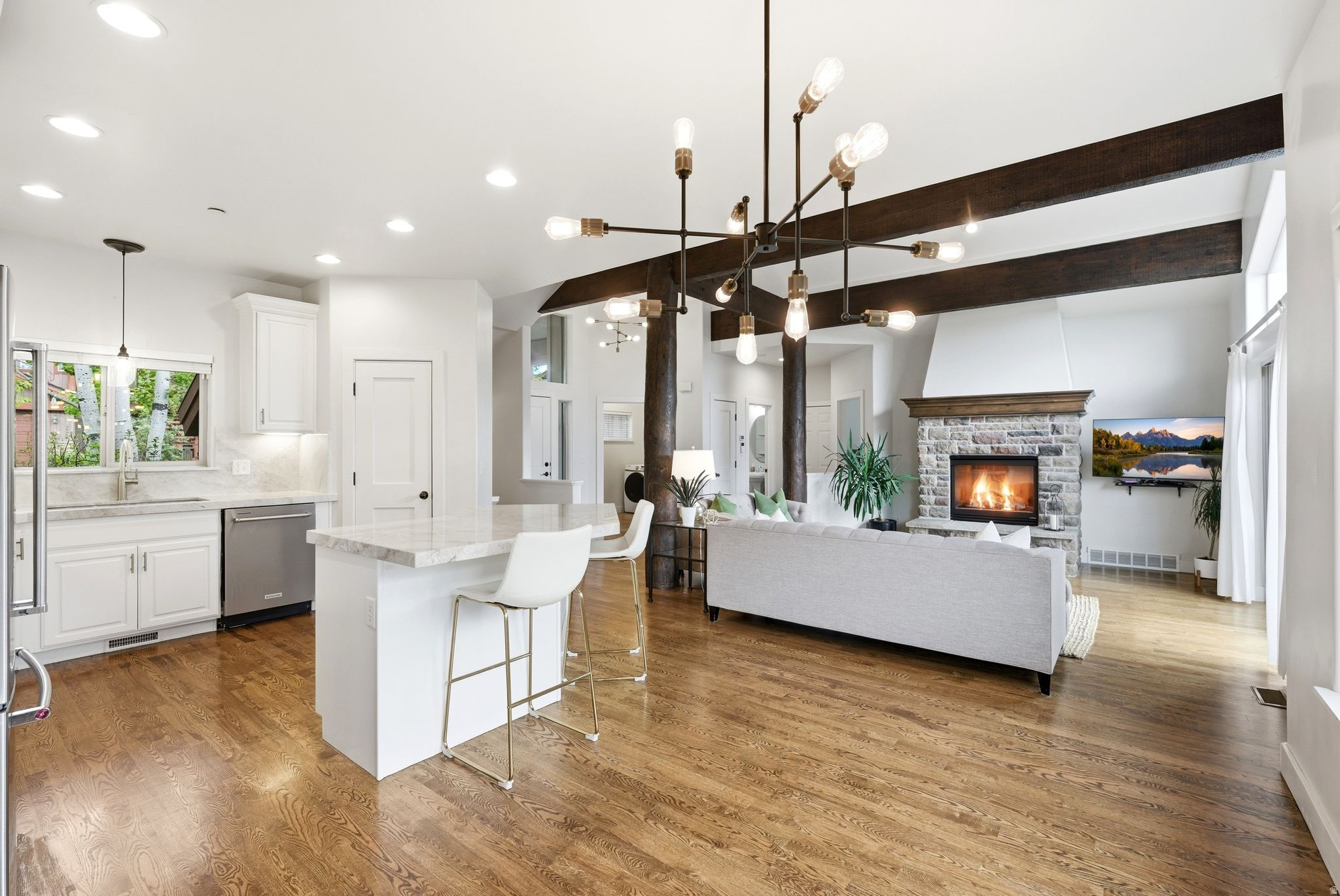 CEDAR RIDGE AT QUARRY JUNCTION SUB - Residential