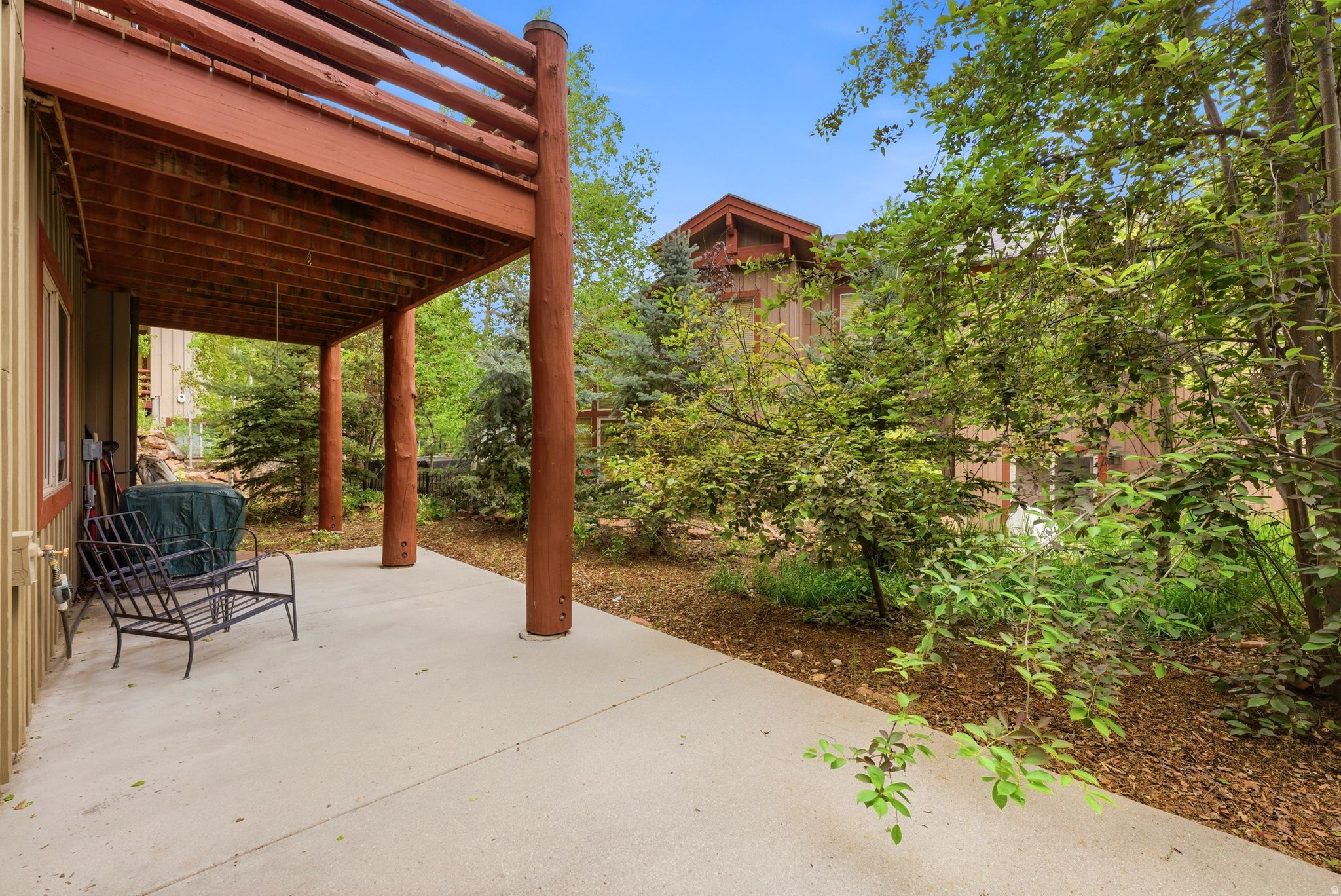 CEDAR RIDGE AT QUARRY JUNCTION SUB - Residential