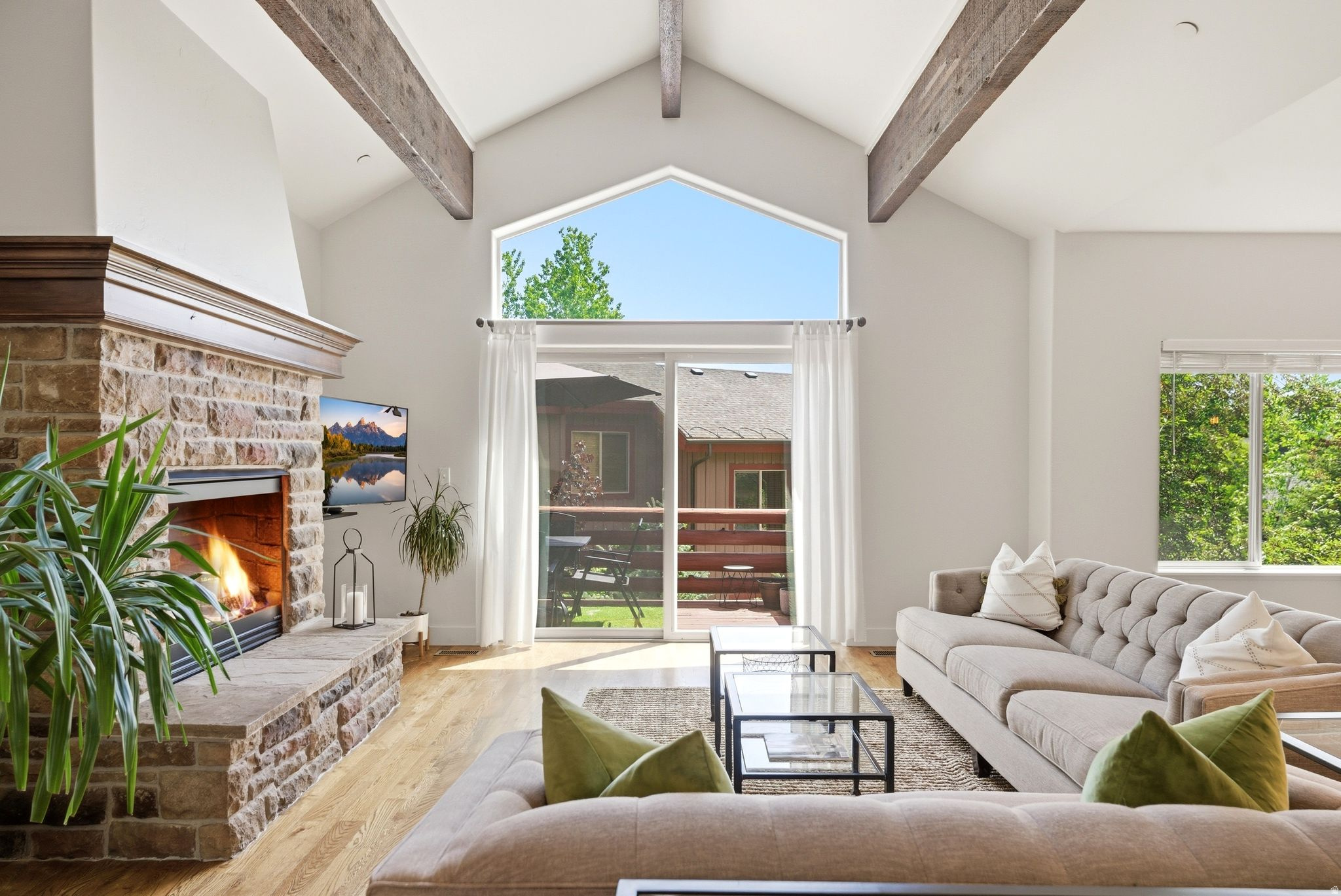 CEDAR RIDGE AT QUARRY JUNCTION SUB - Residential