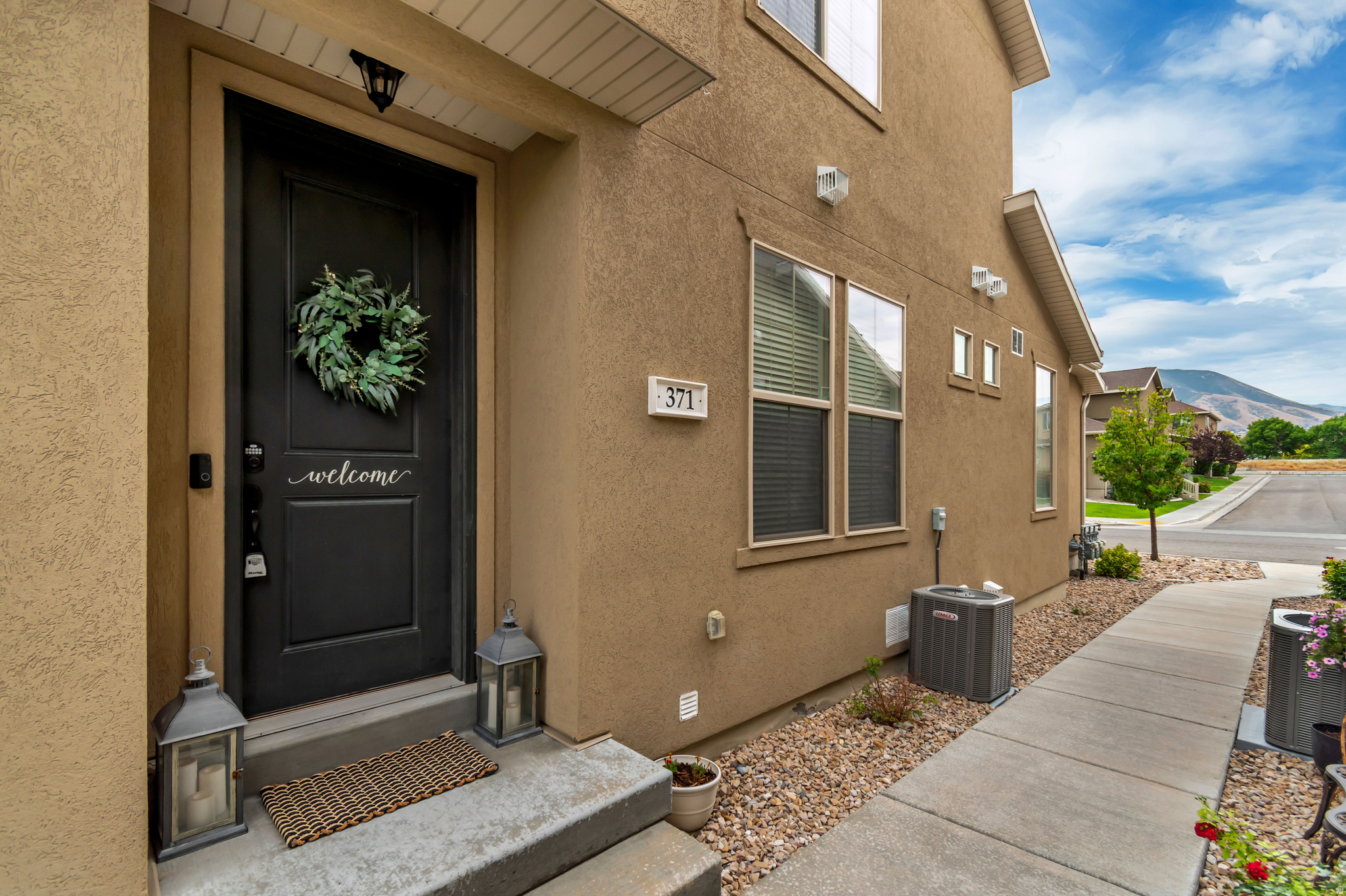 BENSON MILLS TOWNHOMES - Residential