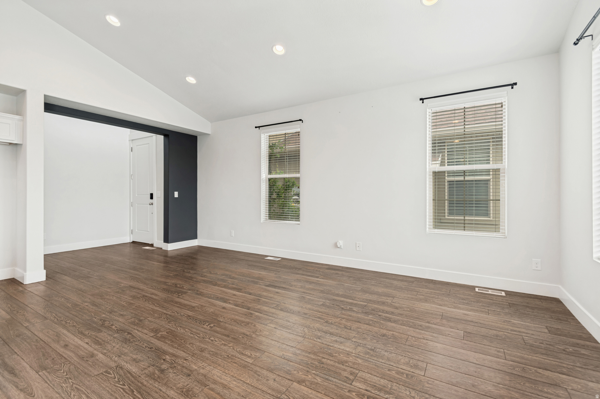 BENSON MILLS TOWNHOMES - Residential