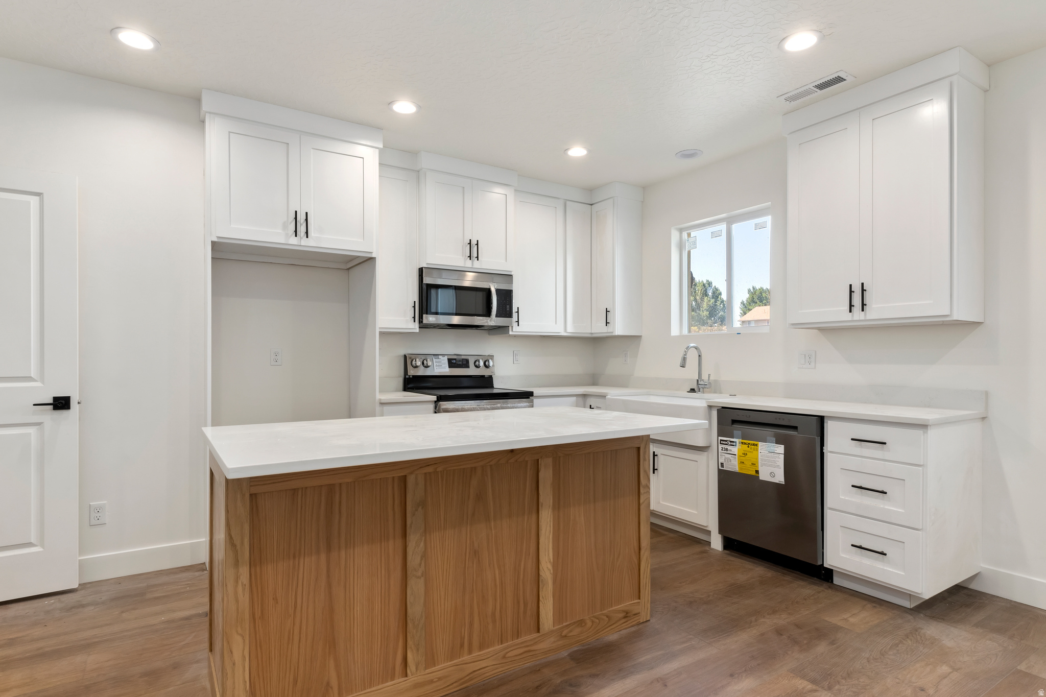 MILL POND - Residential