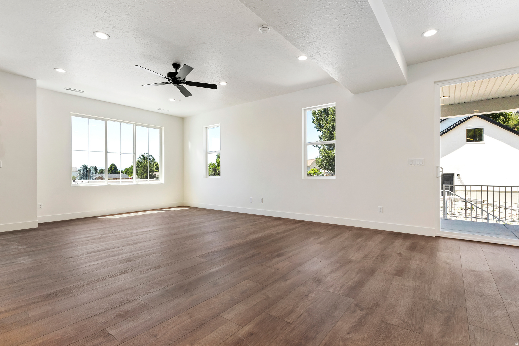 MILL POND - Residential