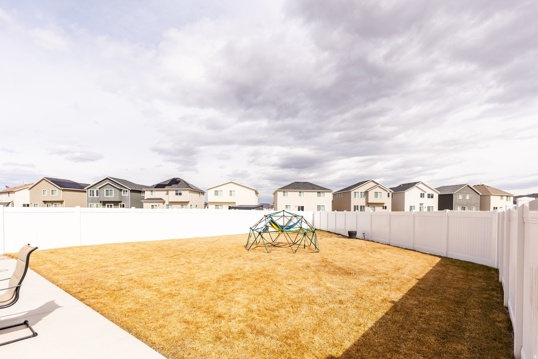 HARMONY 2 - Residential
