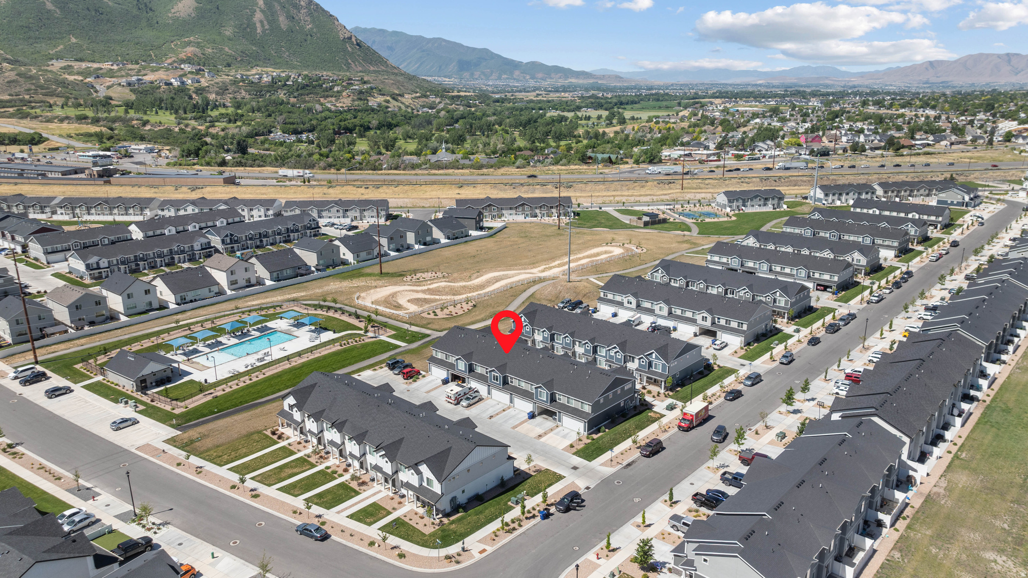 QUIET VALLEY - Residential