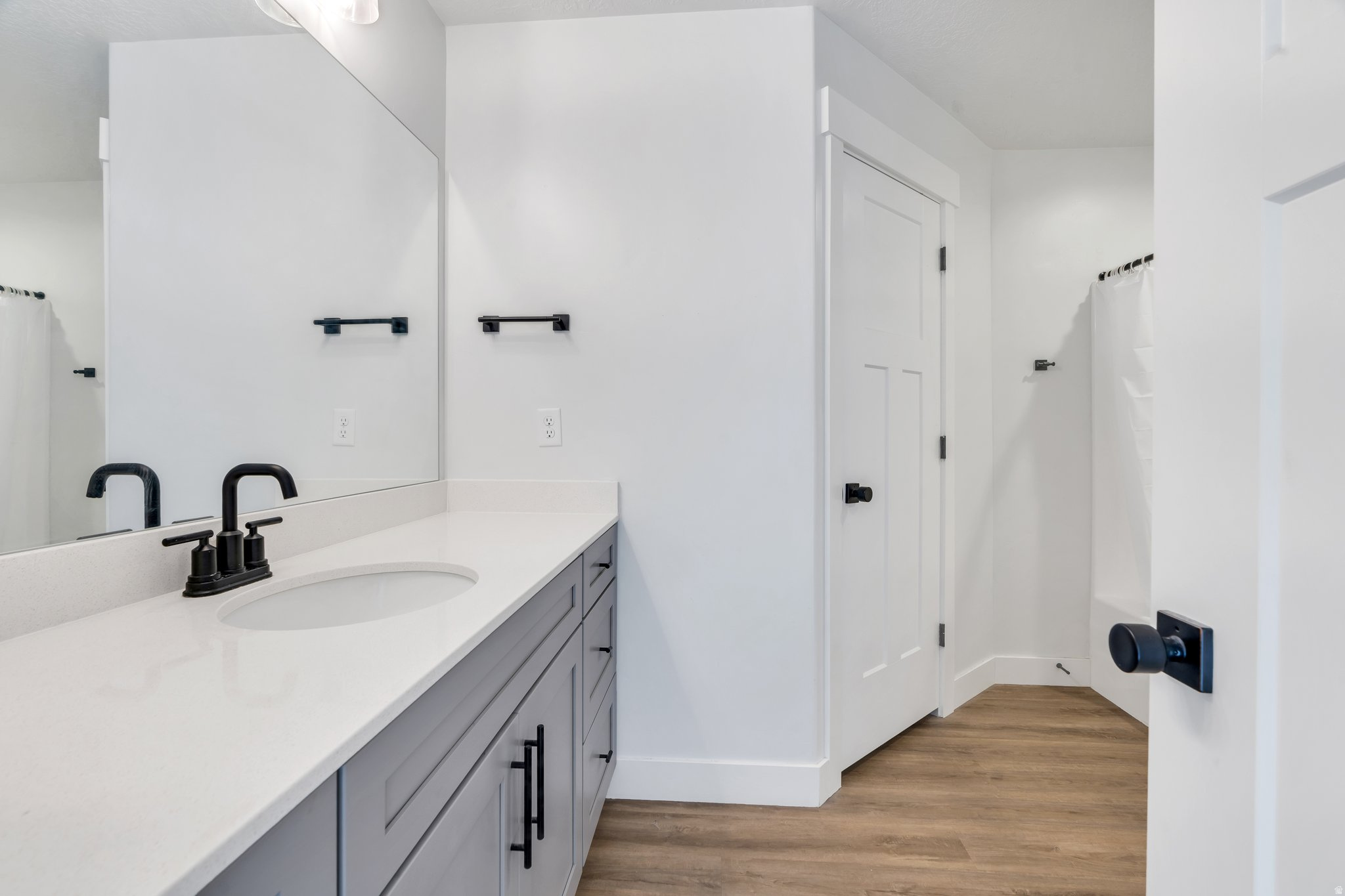 WILLOW POINT - Residential