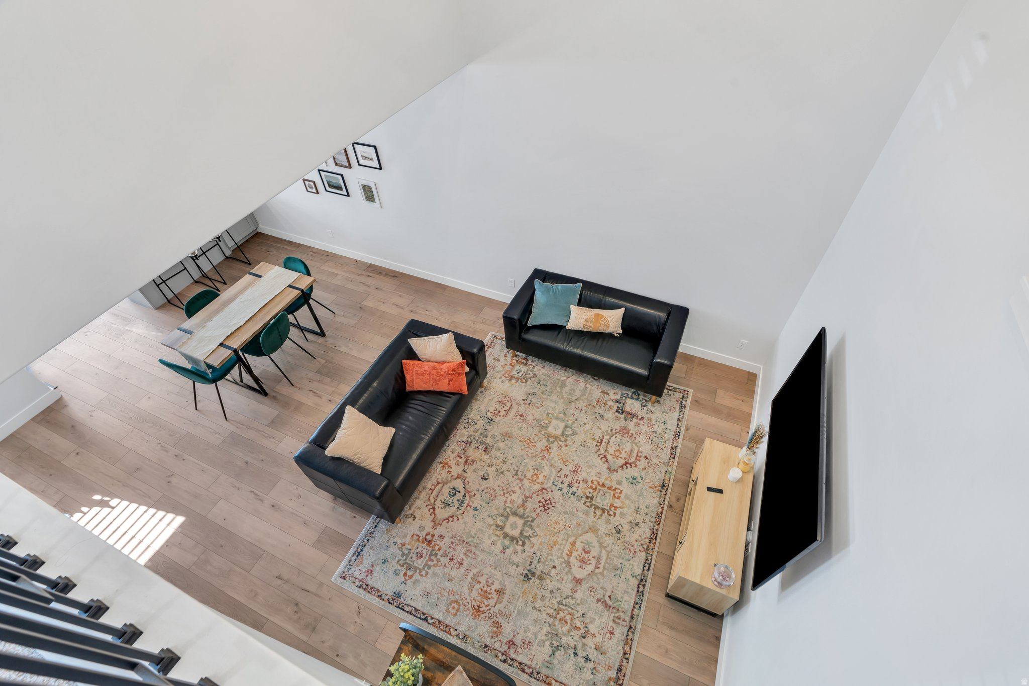 WILLOW POINT - Residential