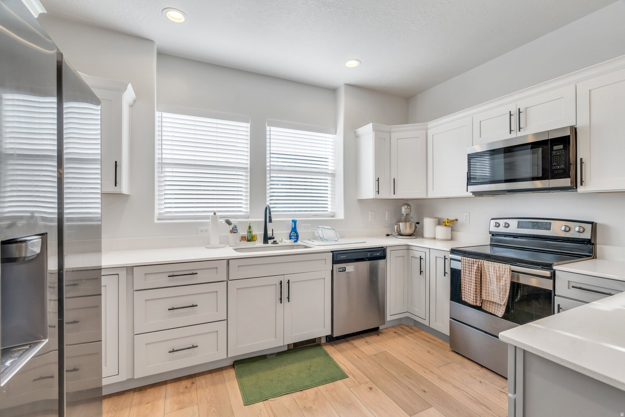 WILLOW POINT - Residential