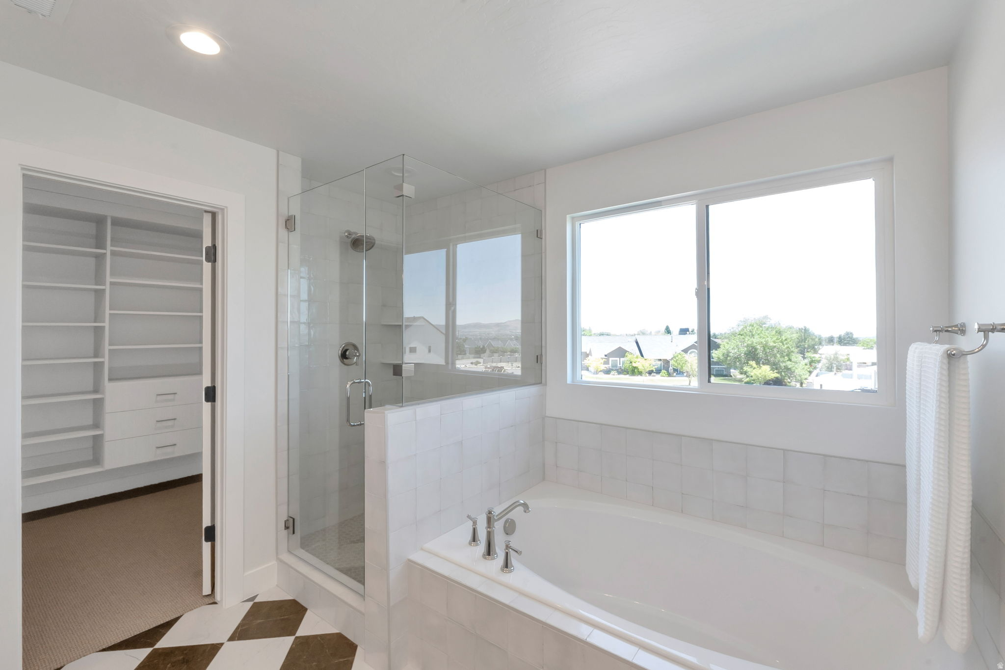 LEHI TERRACE - Residential