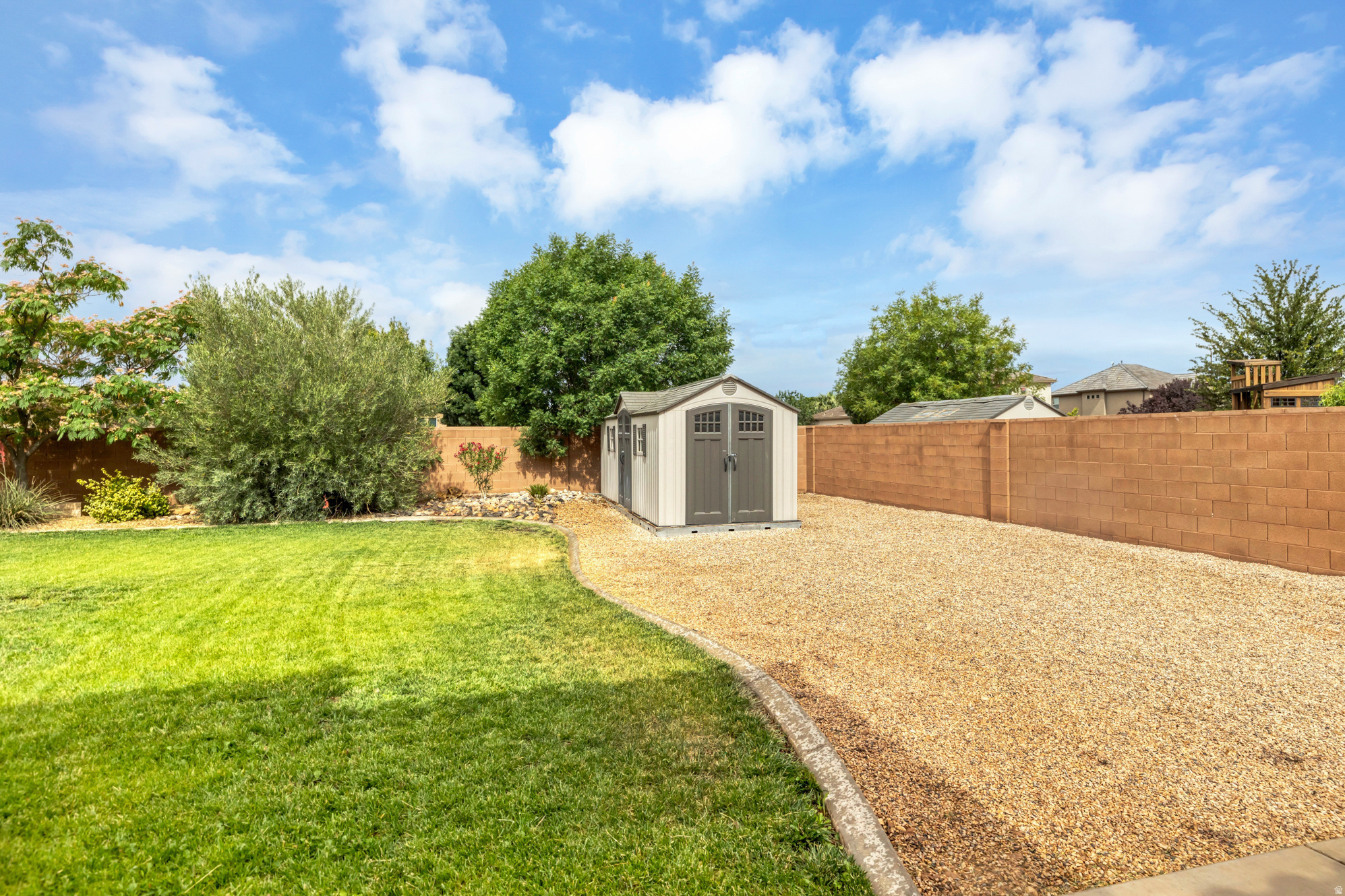 BROOKHAVEN FIELDS PH 1 - Residential