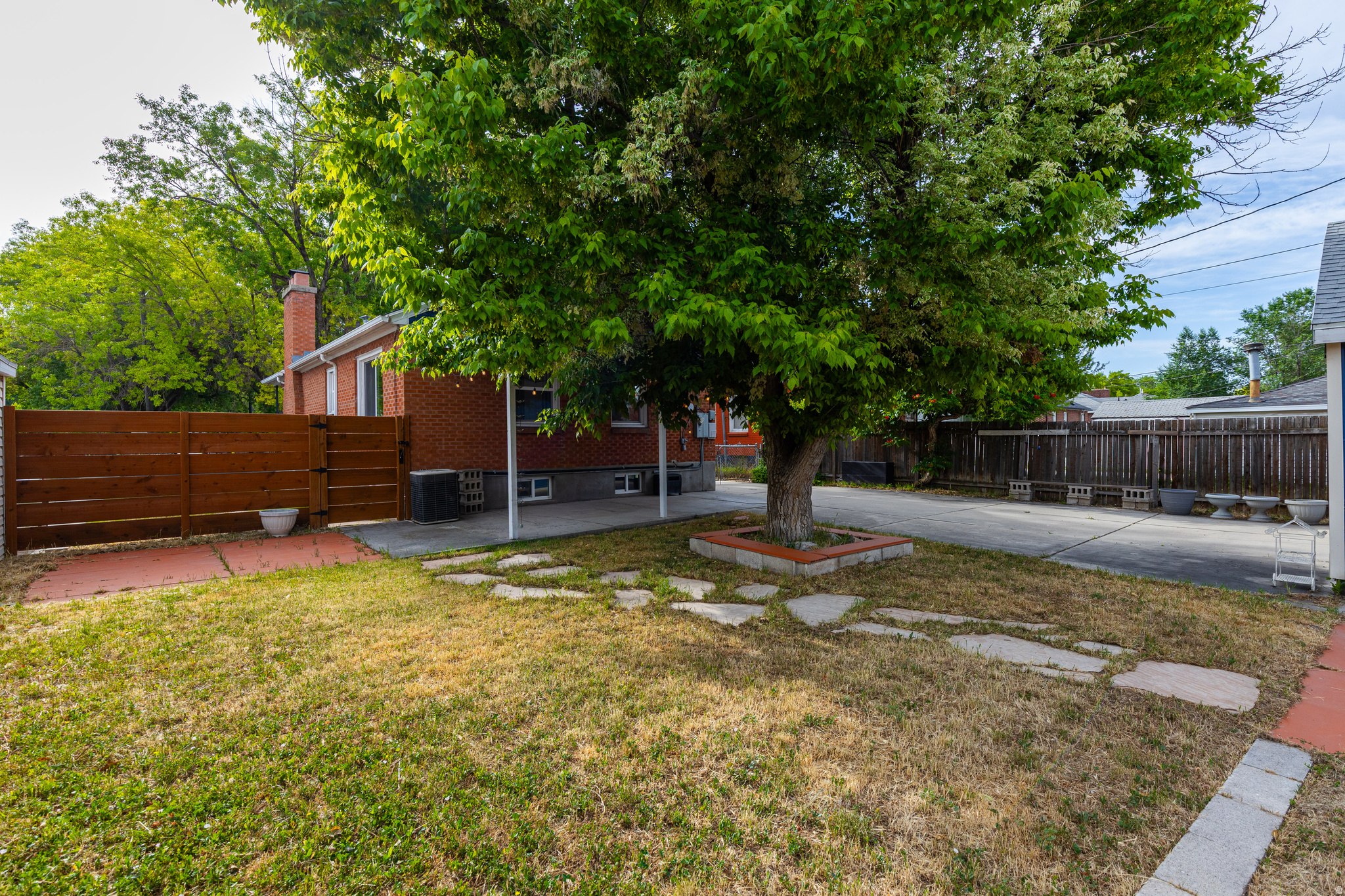 SOUTH SALT LAKE SUB - Residential