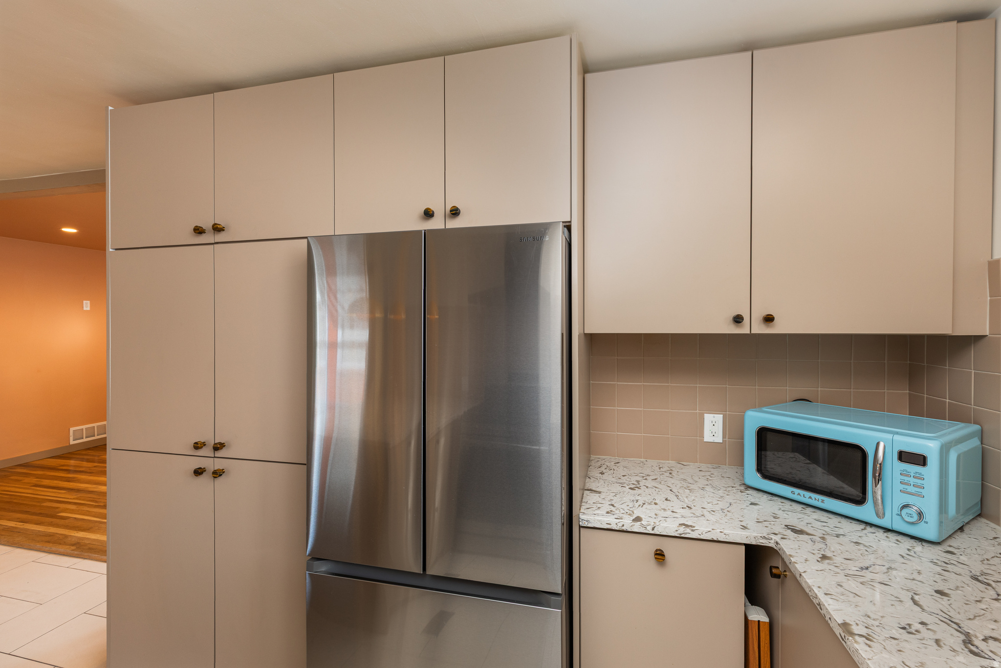 SOUTH SALT LAKE SUB - Residential