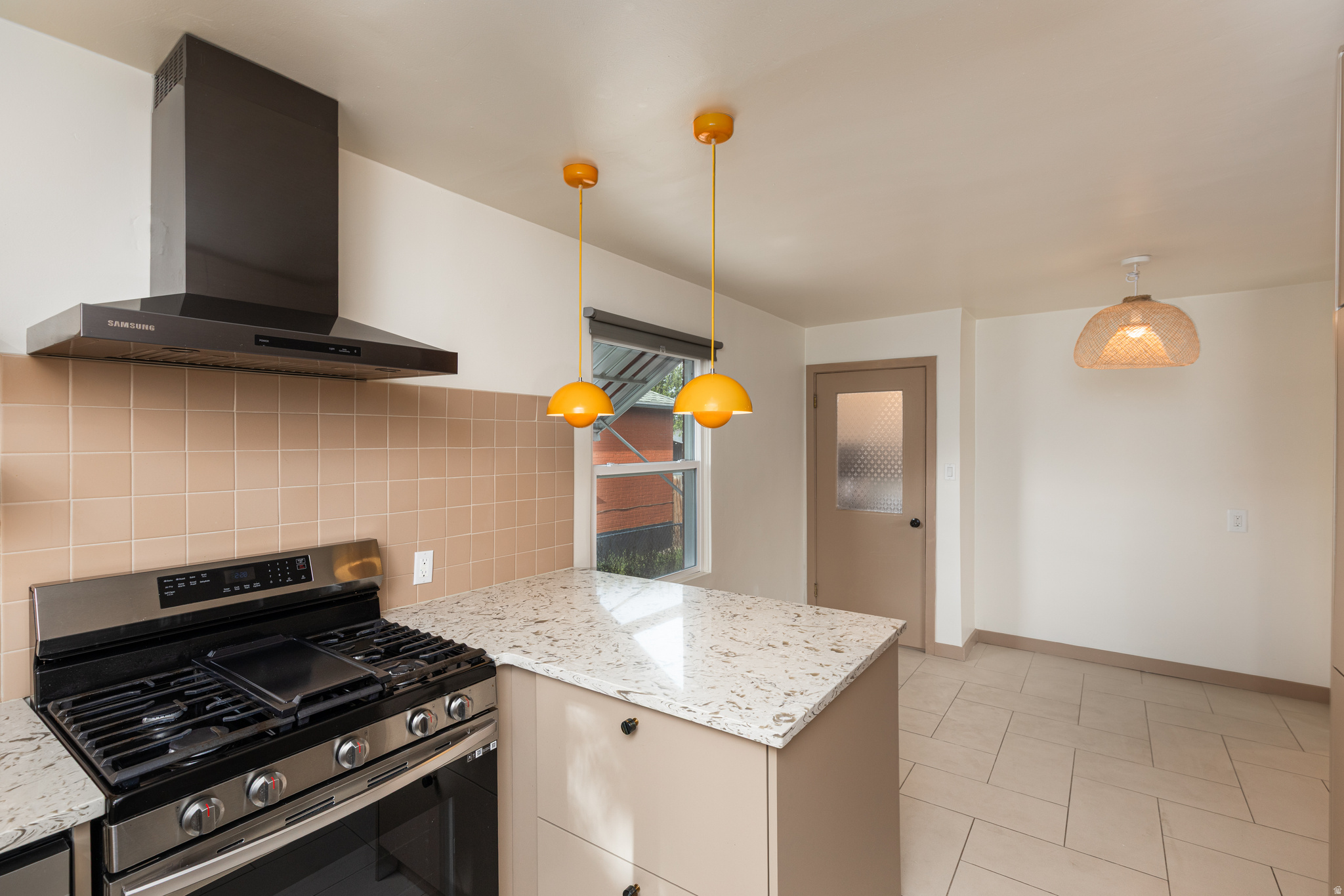 SOUTH SALT LAKE SUB - Residential