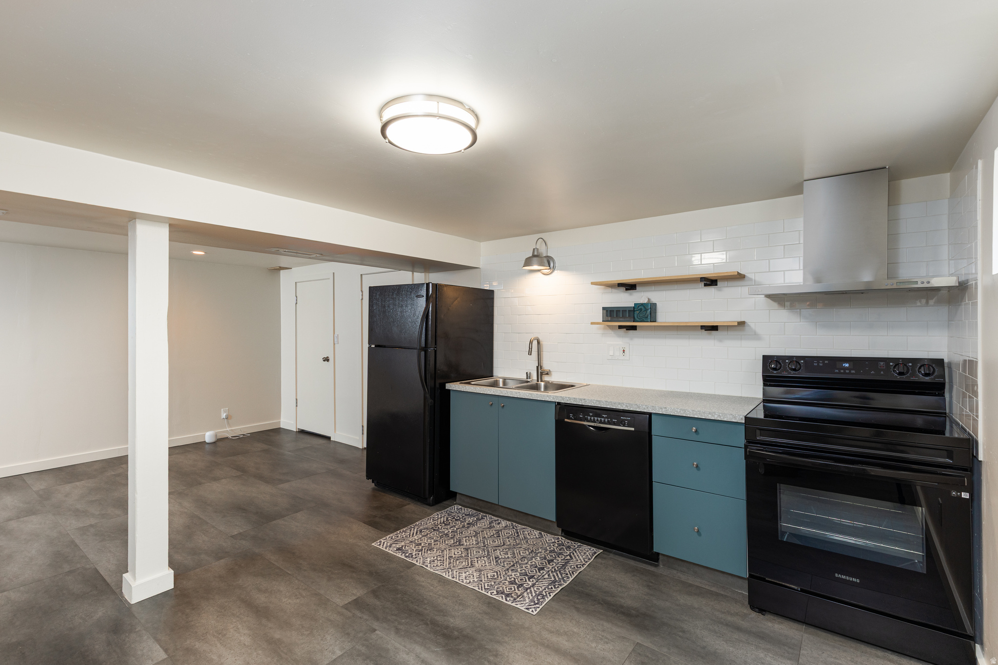 SOUTH SALT LAKE SUB - Residential