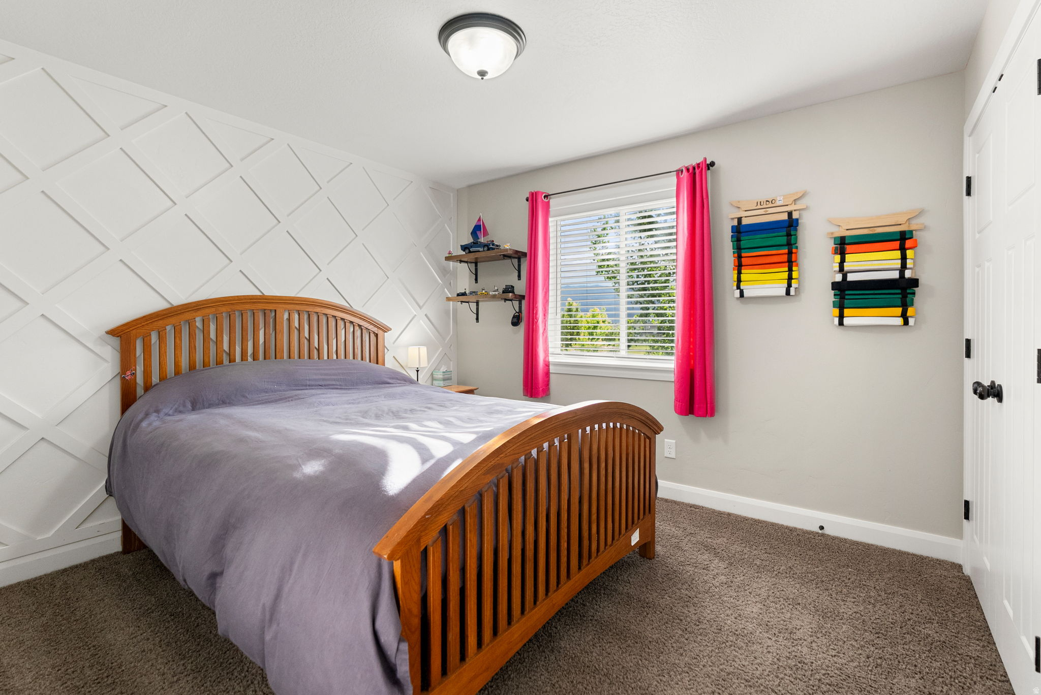 SUNRISE MEADOWS - Residential