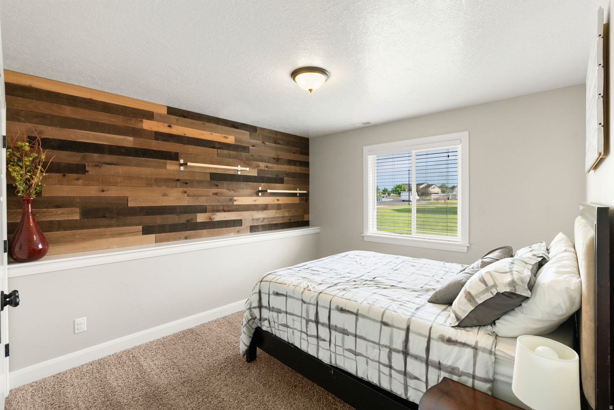 SUNRISE MEADOWS - Residential