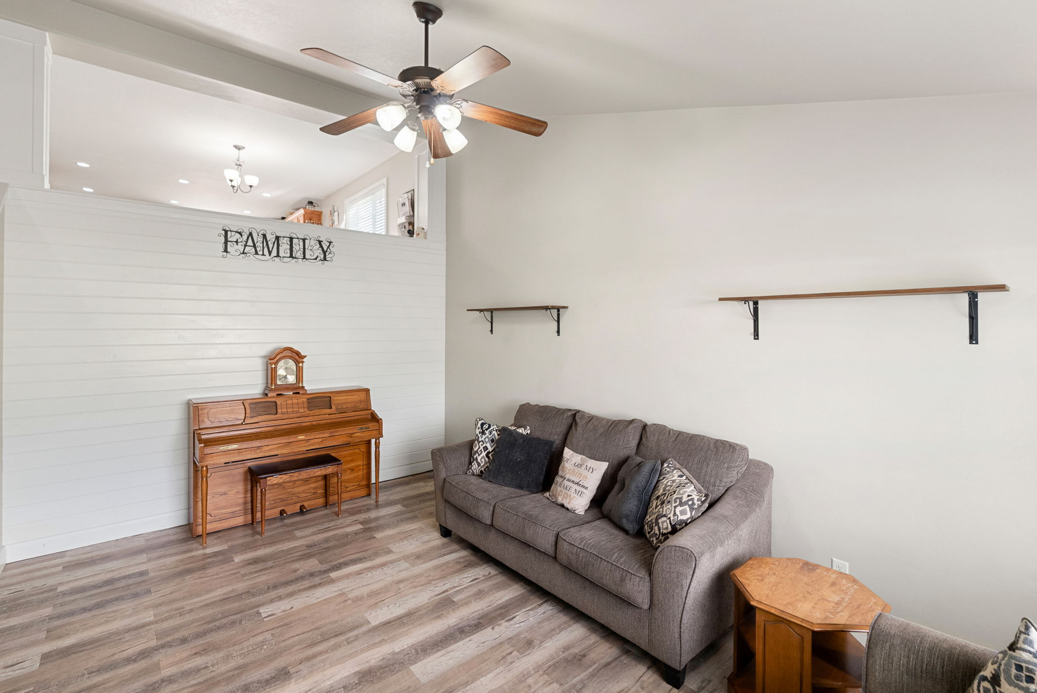 SUNRISE MEADOWS - Residential