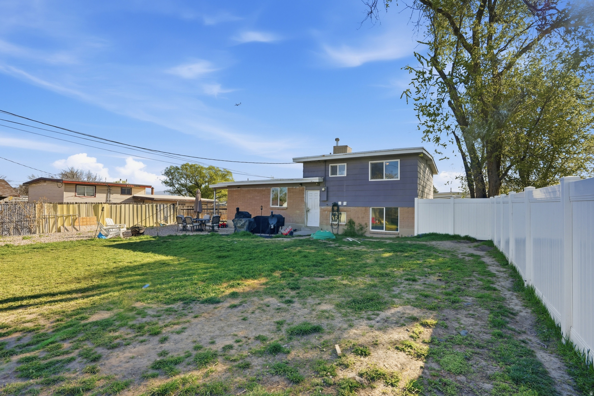 ROLLING MEADOWS - Residential