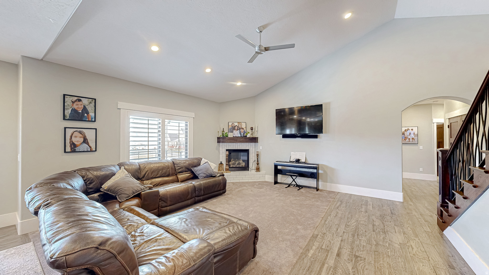 MOUNTAIN VIEW - Residential