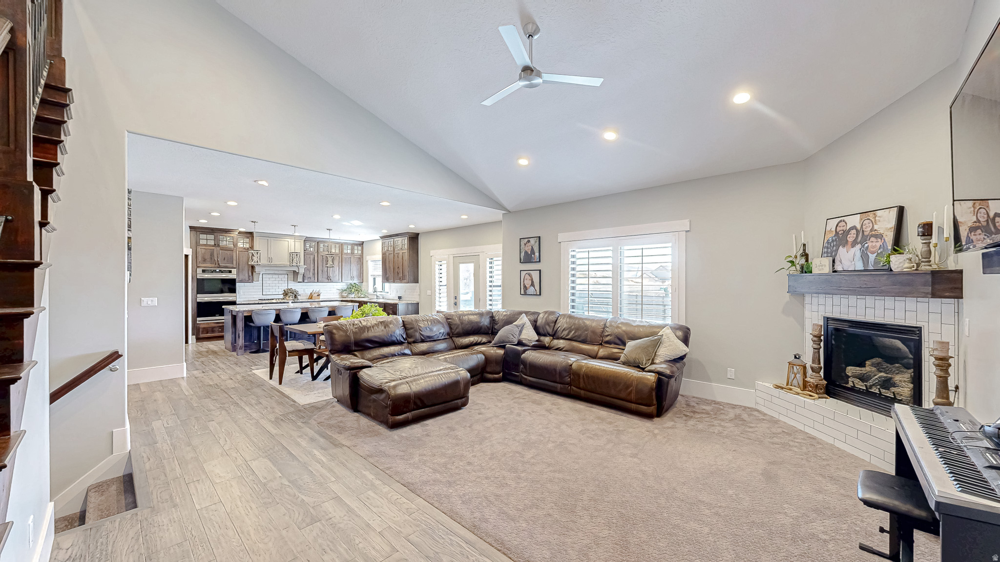 MOUNTAIN VIEW - Residential
