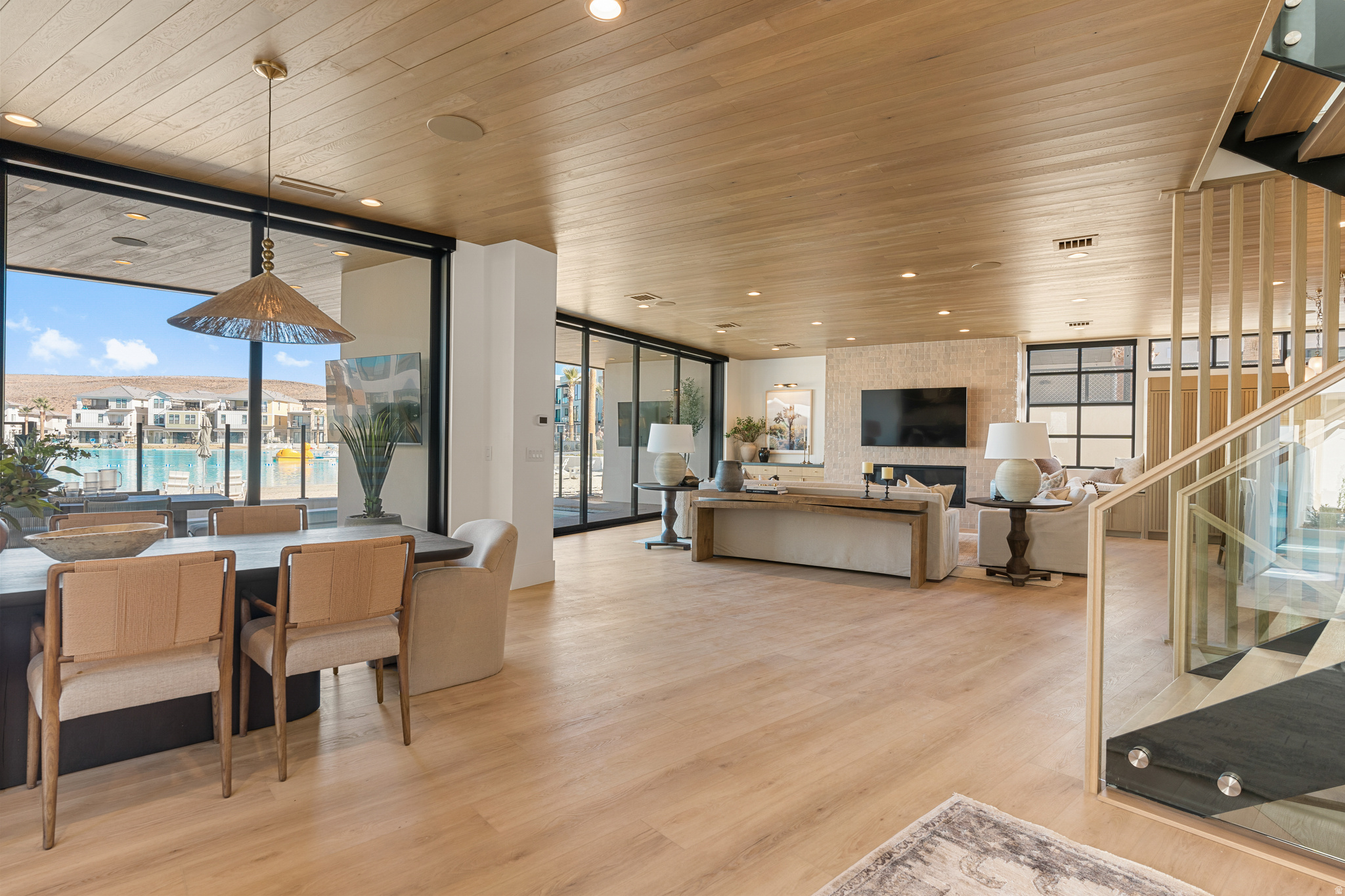 WATERS EDGE AT DESERT COLOR SHORES - Residential