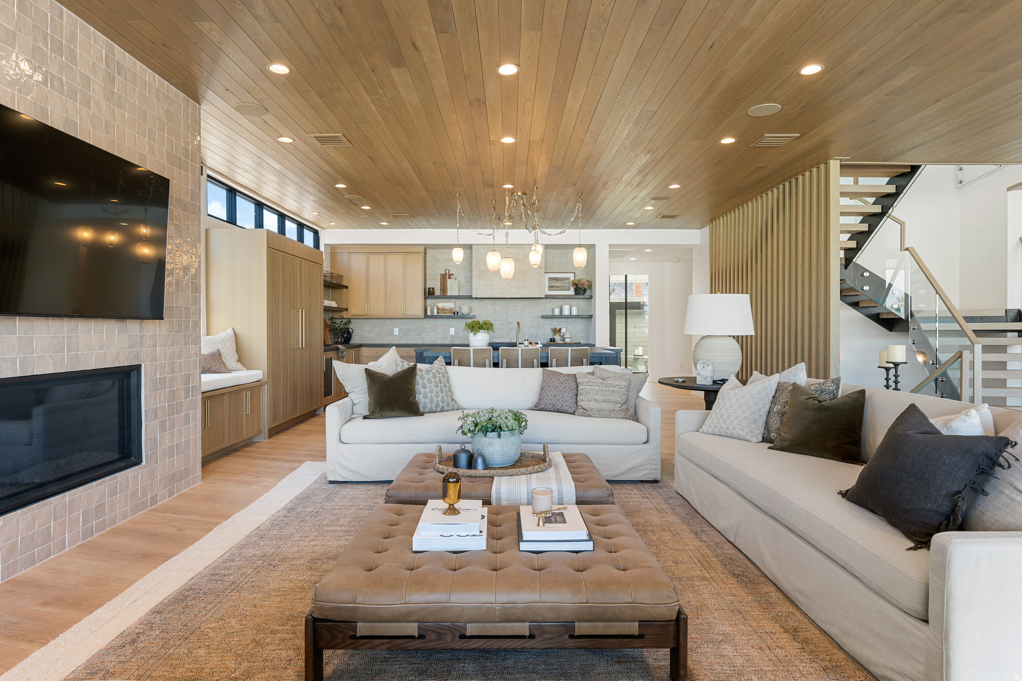 WATERS EDGE AT DESERT COLOR SHORES - Residential