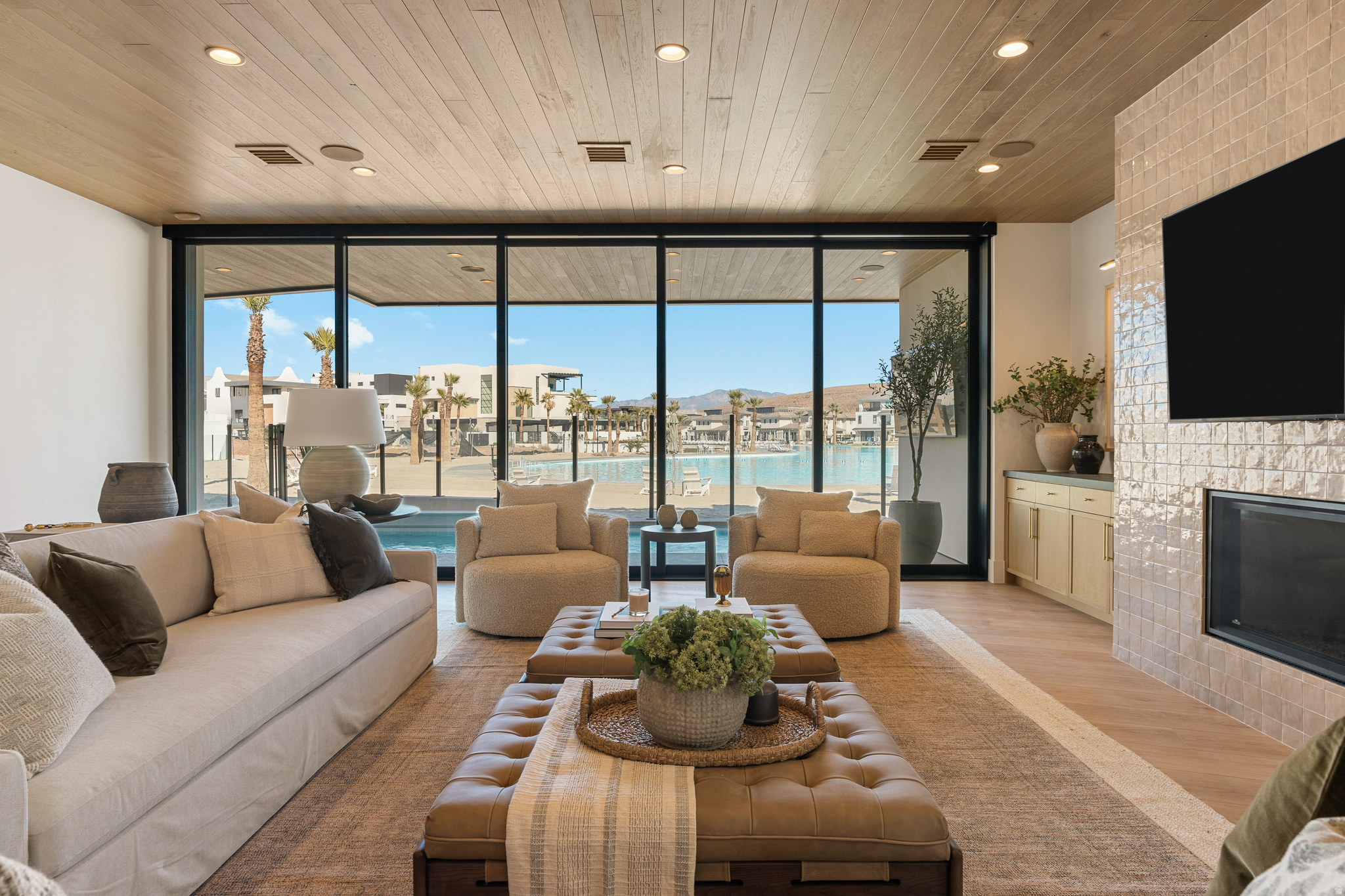 WATERS EDGE AT DESERT COLOR SHORES - Residential