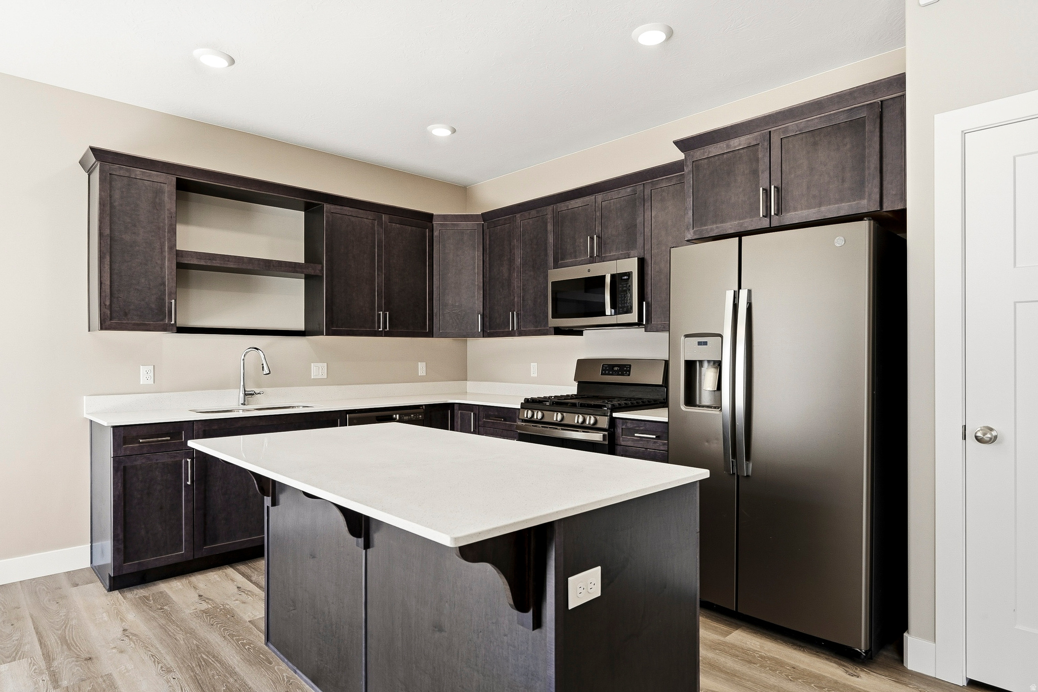 CEDAR RESERVE - Residential