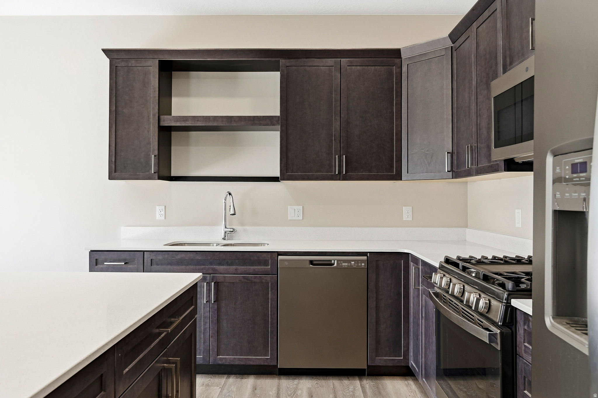 CEDAR RESERVE - Residential