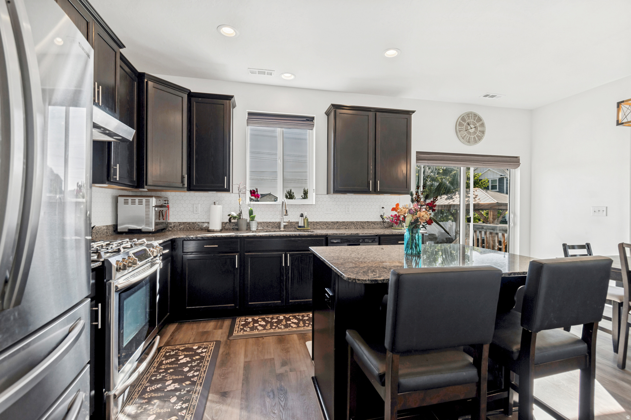 LEGACY FARMS - Residential