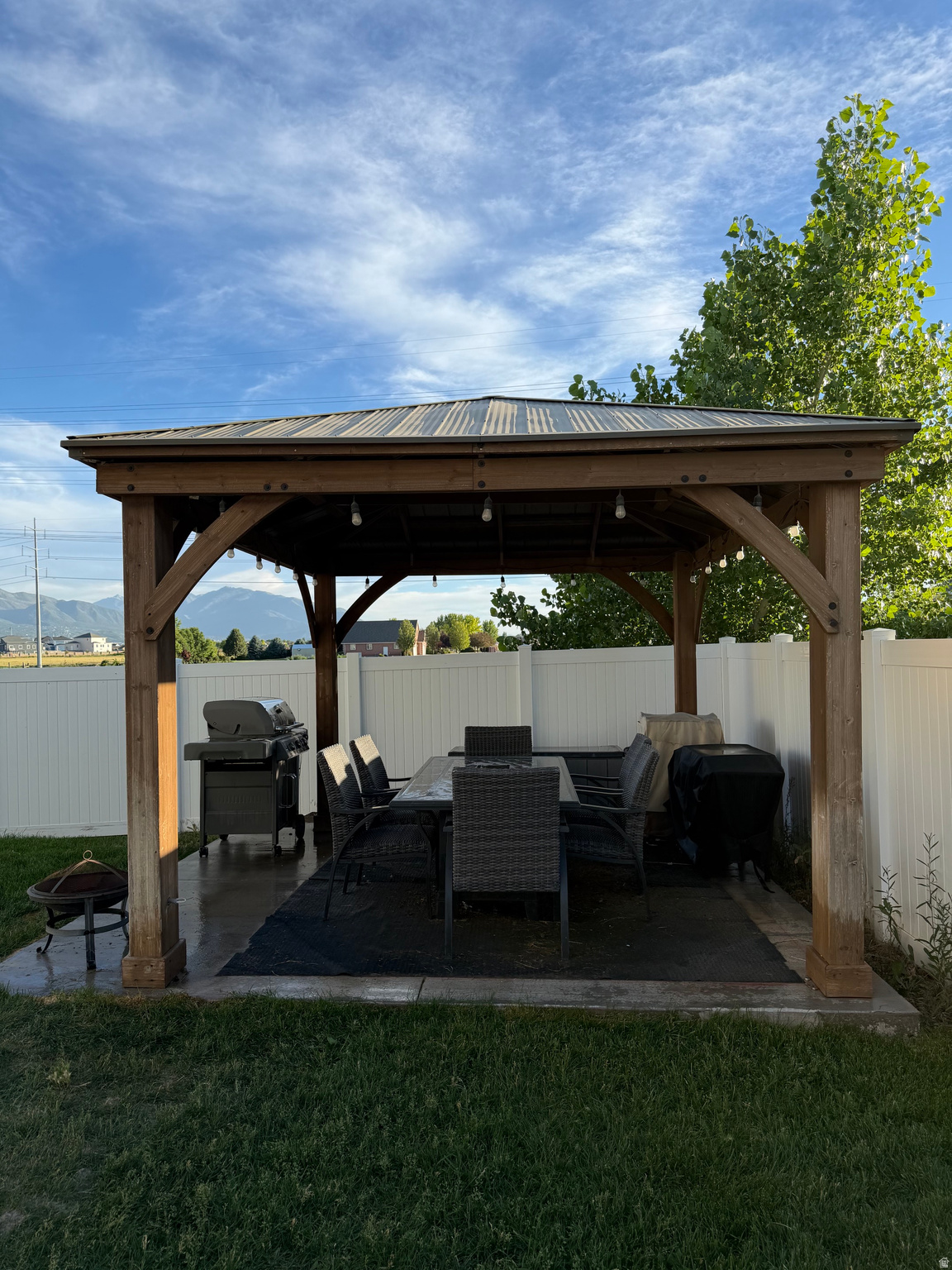 LEGACY FARMS - Residential
