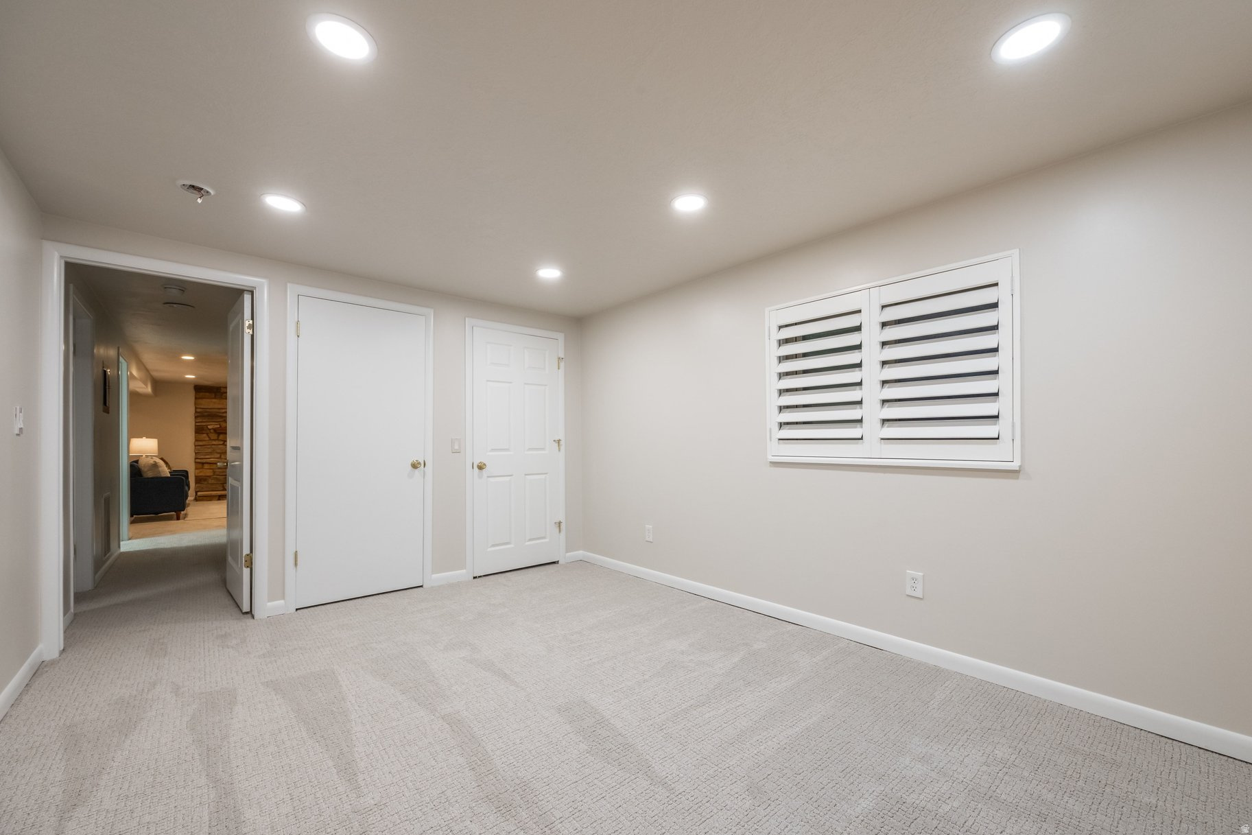 CAPSTONE - Residential
