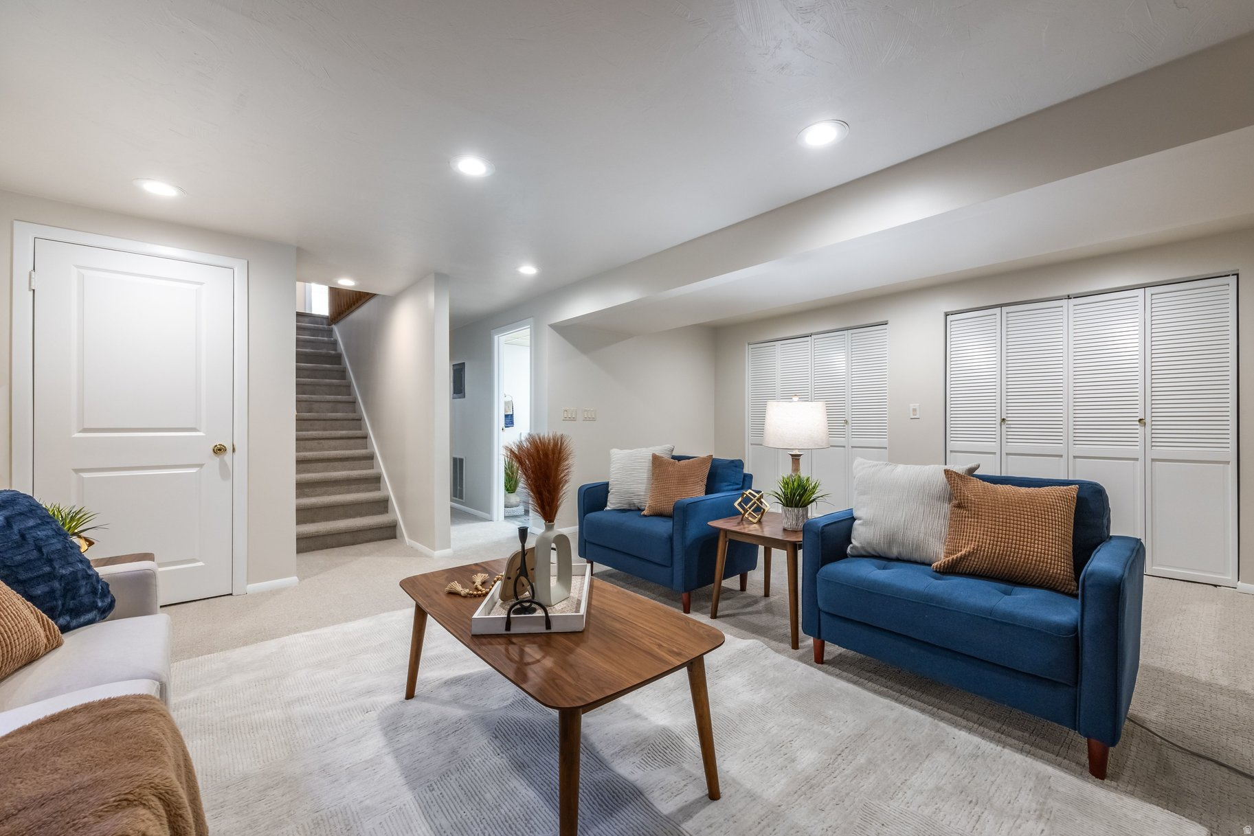 CAPSTONE - Residential