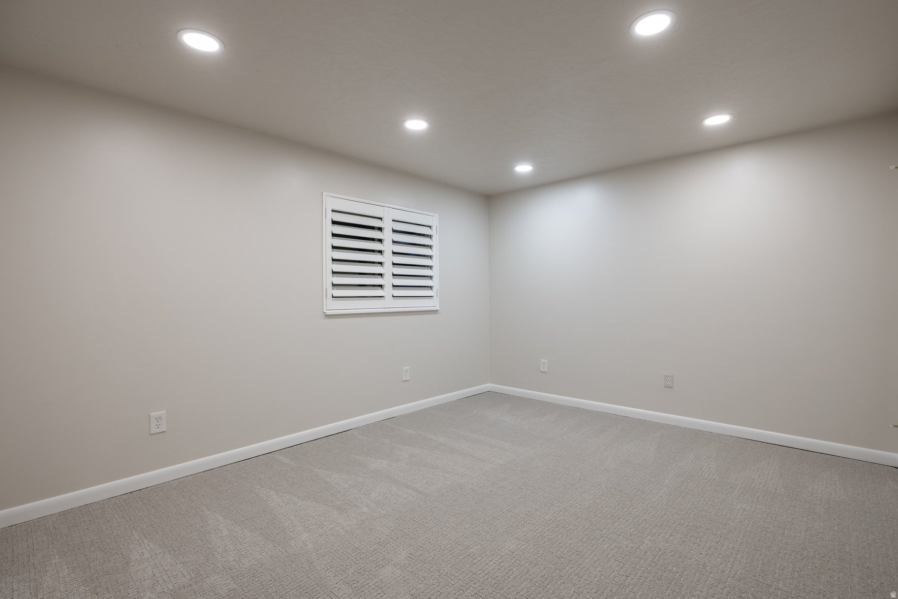 CAPSTONE - Residential