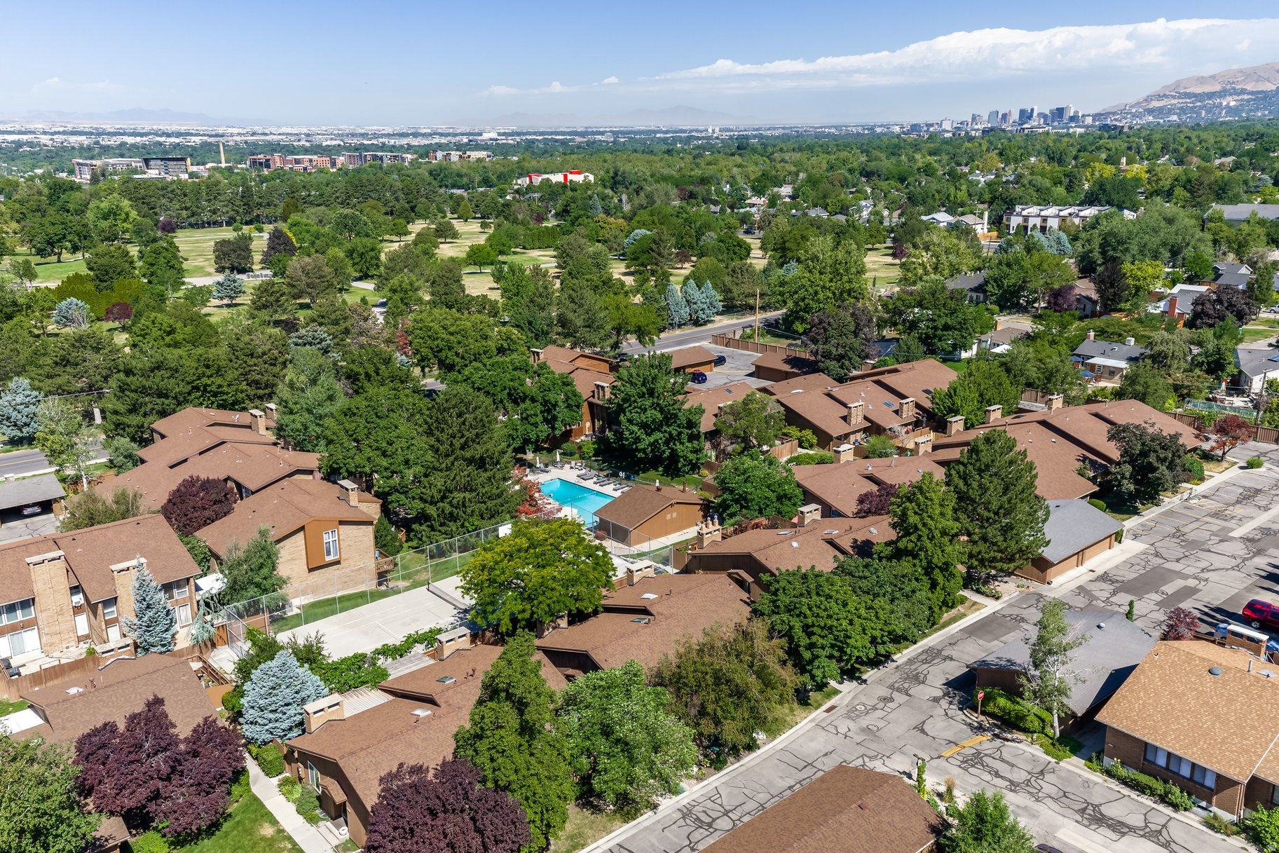 CAPSTONE - Residential