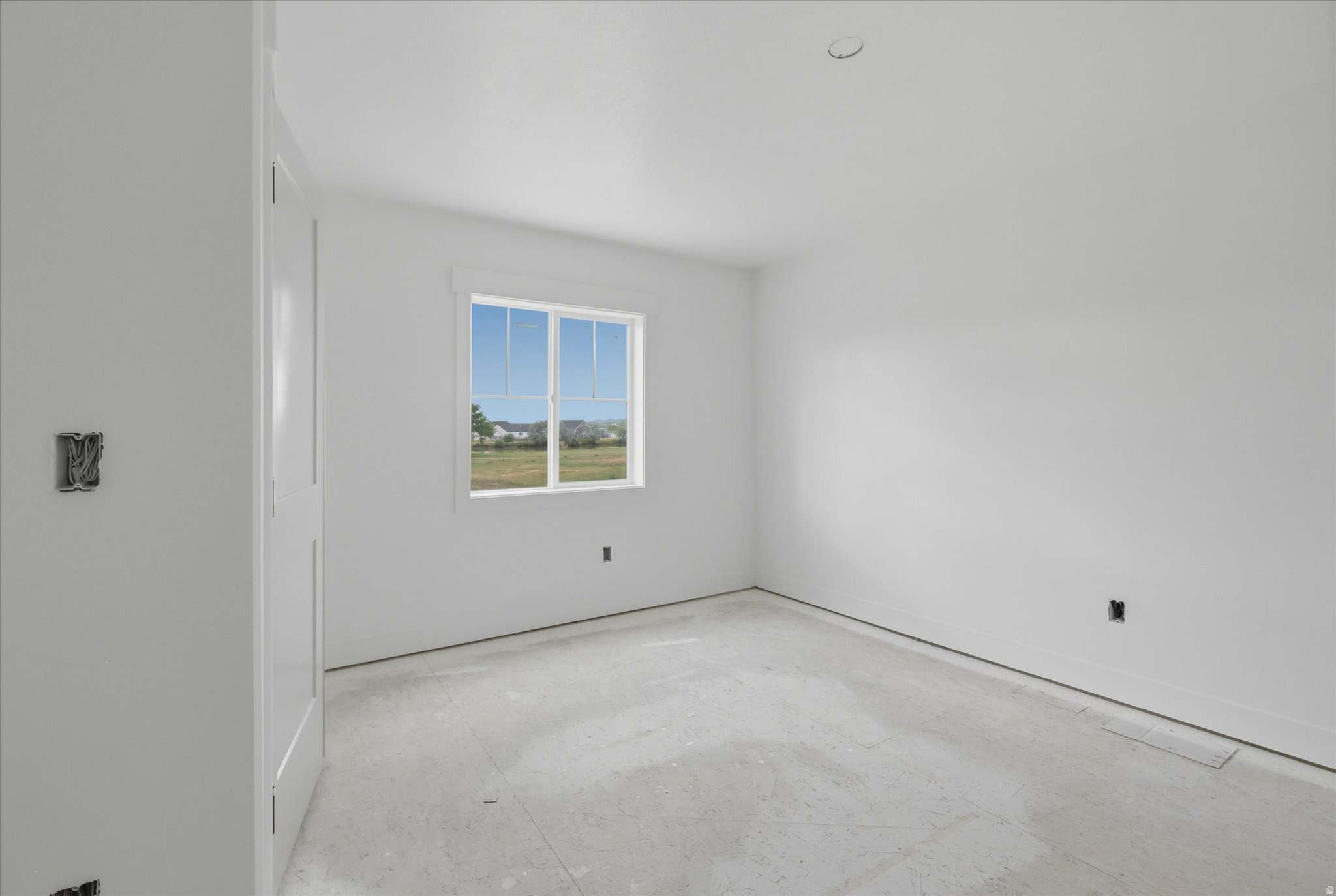 COUNTRY CLUB ESTATES - Residential