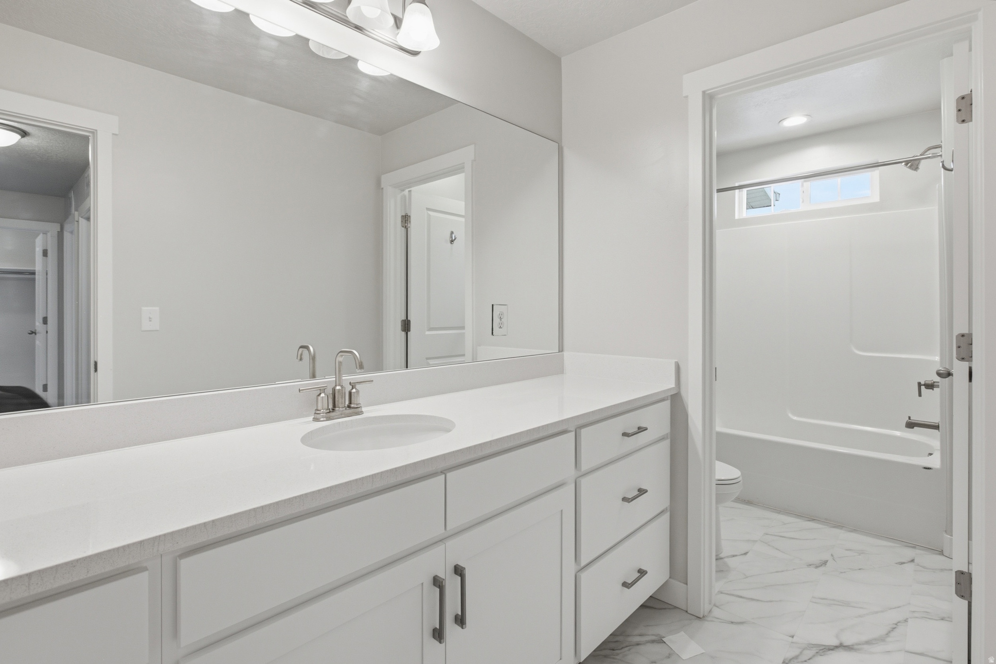 DEL MONTE TOWNHOMES - Residential