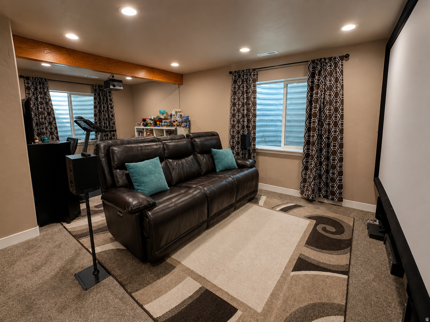 COVE AT RIVERWOOD - Residential