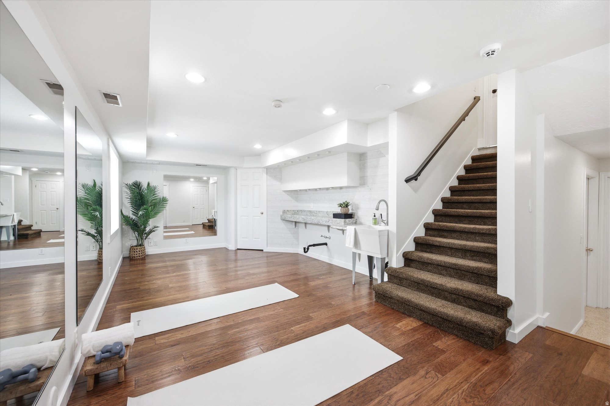 RIDGECREST ACRES - Residential