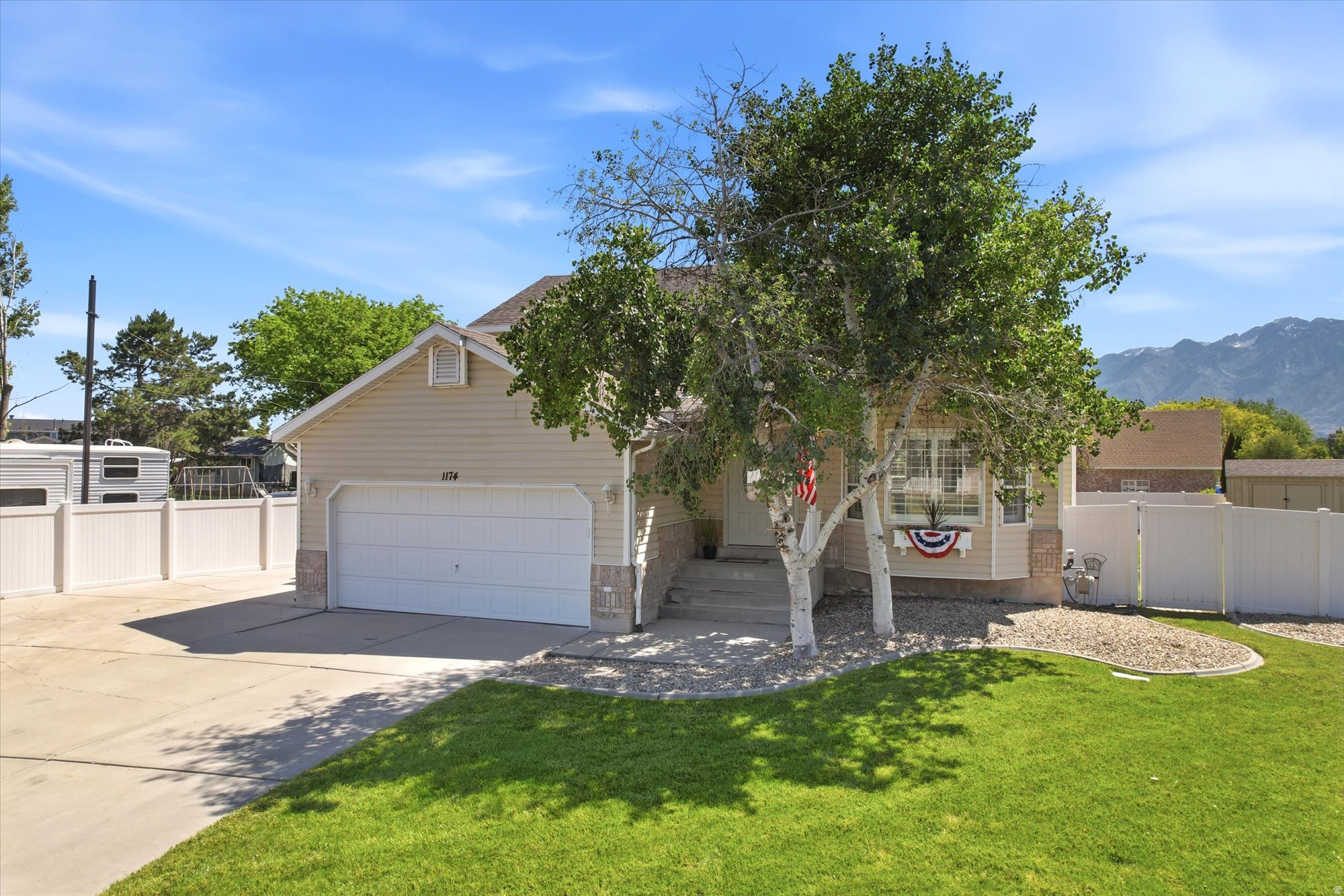 RIDGECREST ACRES - Residential