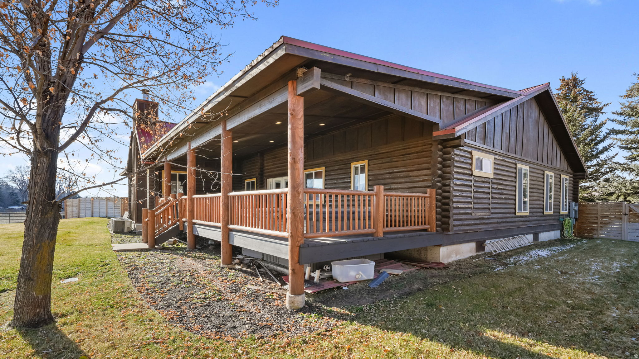 MOUNTAIN VIEW ESTATES - Residential
