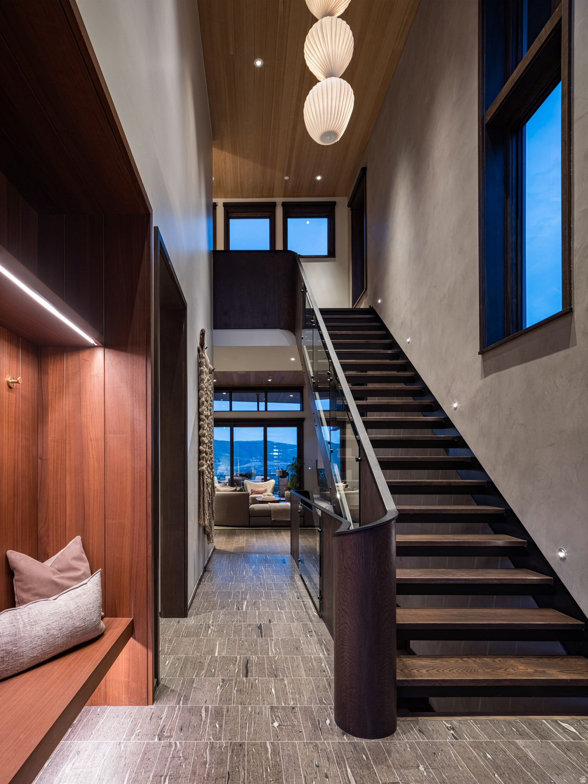 VELVAERE - Residential