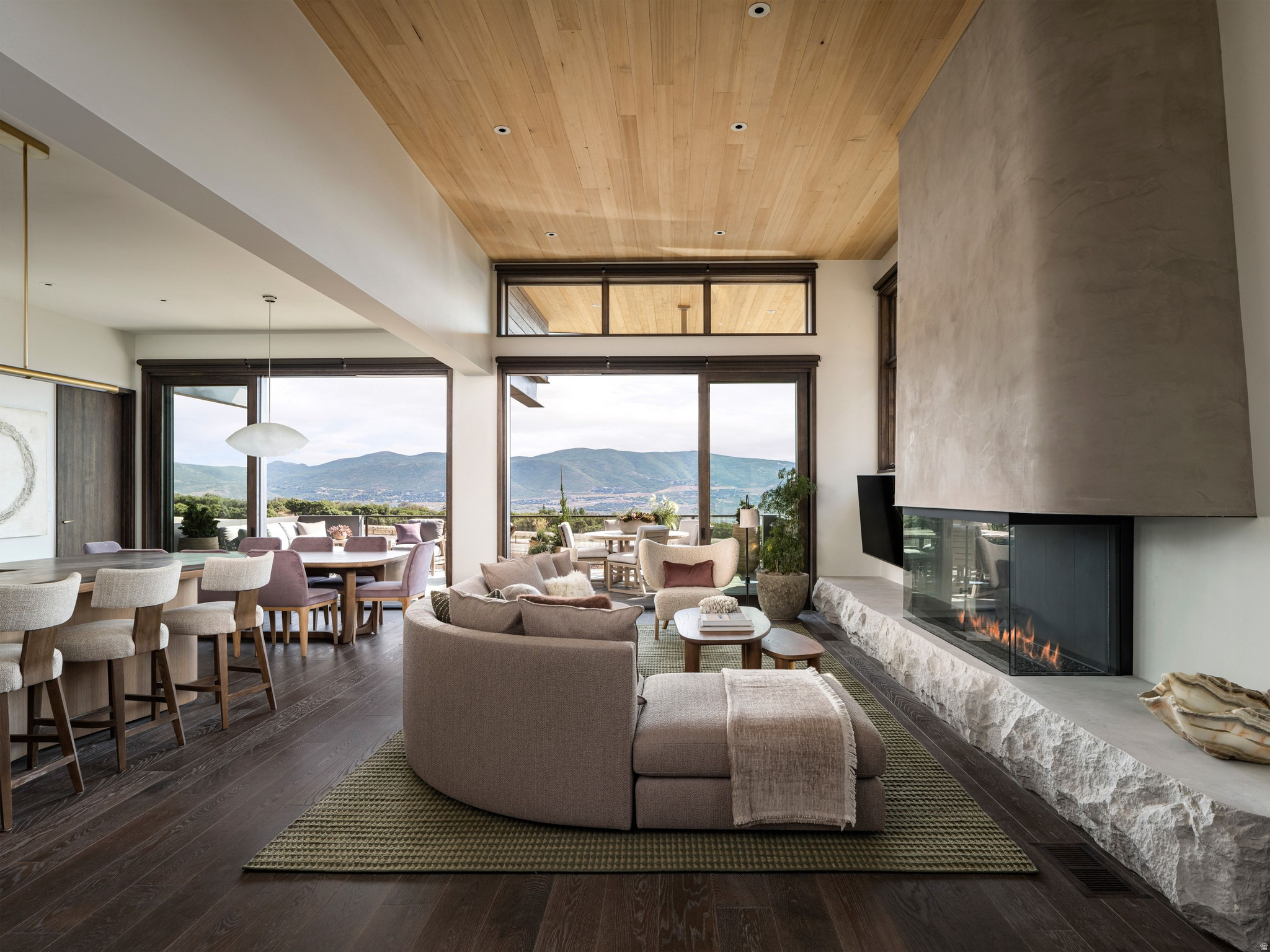 VELVAERE - Residential