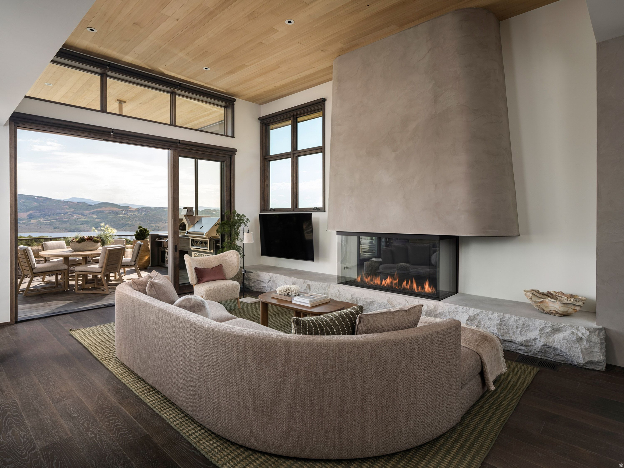 VELVAERE - Residential