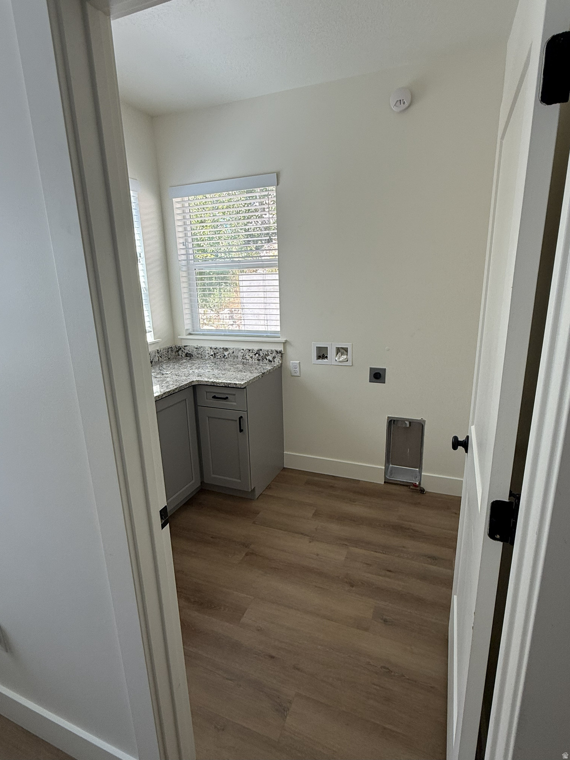 LAKEVIEW HEIGHTS - Residential