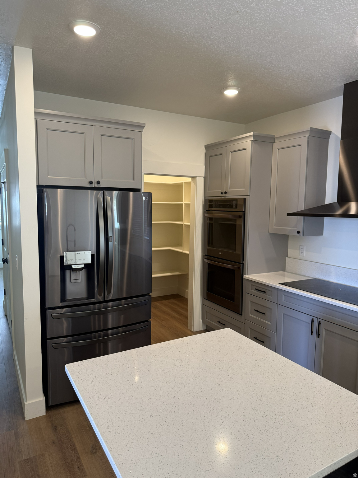 LAKEVIEW HEIGHTS - Residential